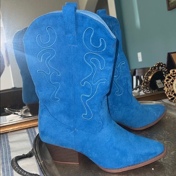 Blue Suede Western Boots - Picture 2 of 3